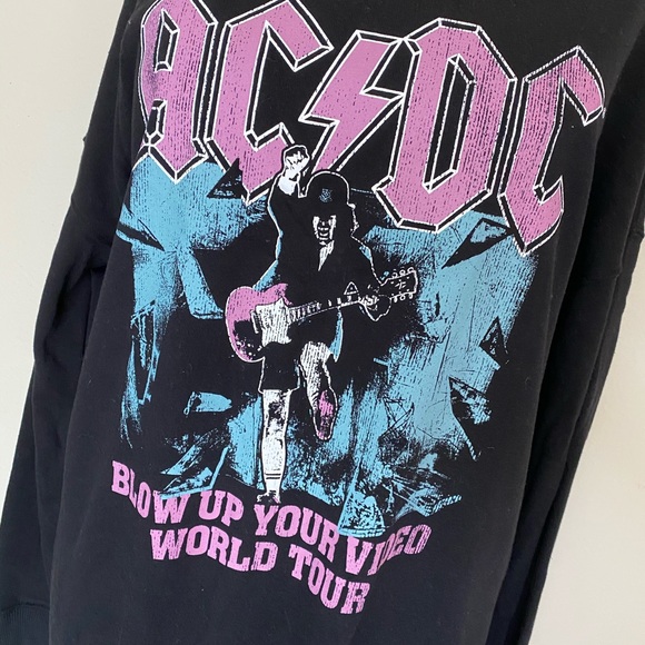 AC/DC black sweatshirt - Picture 2 of 6